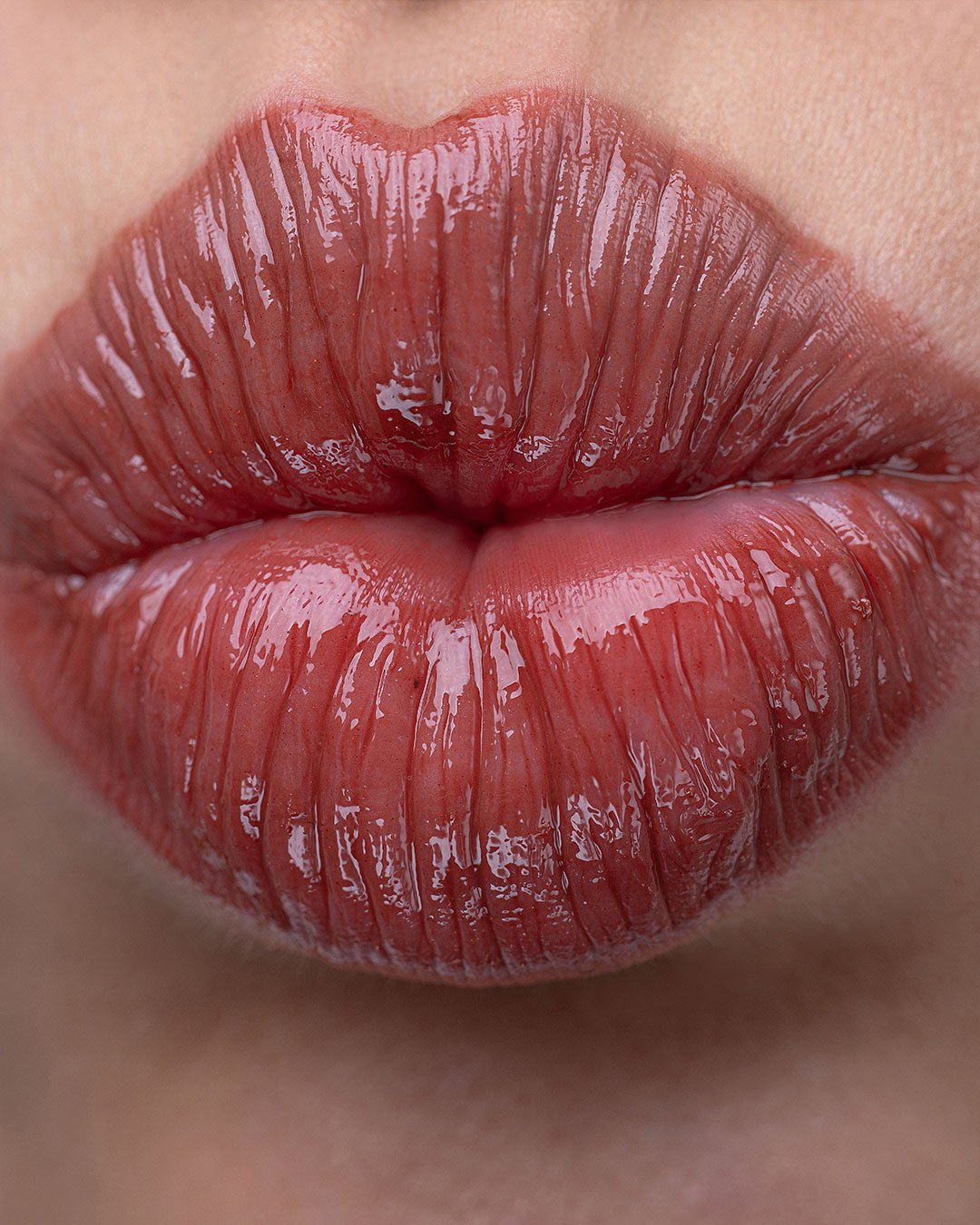 Cocktail Tint Collection сет от 5 гланца с пептиди | Yenges