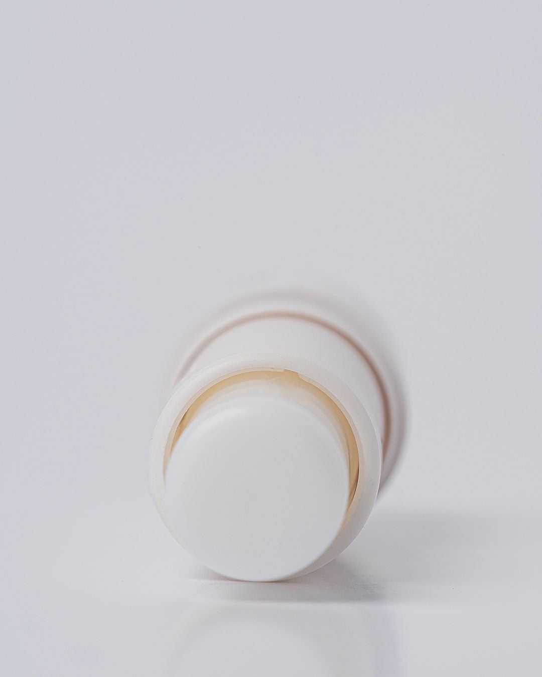 The LuminEYE стик с 'botox ефект' за очи и назолабиални бръчки с пептиди, серамиди и бакучиол | Yenges