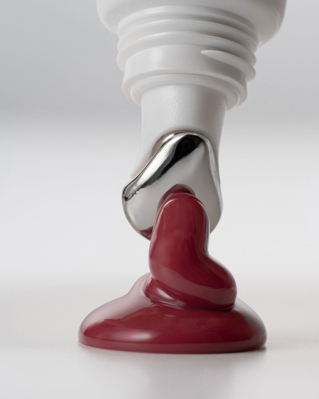 Guava Pink гланц за устни с пептиди и Витамин Ц | Yenges