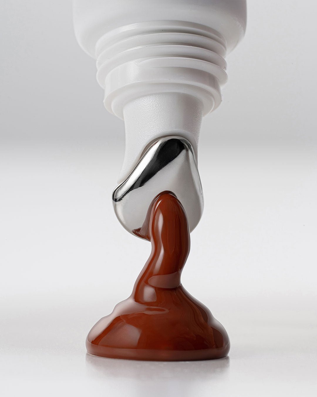 Toffee Twirl гланц за устни с пептиди и Витамин Ц | Yenges